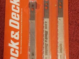 Jig Saw Blades for :BLACK & DECKER A5035, A2201 Ideal for FINE CUTS in HARD-, SOFTWOOD, PLYWOOD, LAMINATED PARTICLEBOARD up to 75mm=3"  TLS67525